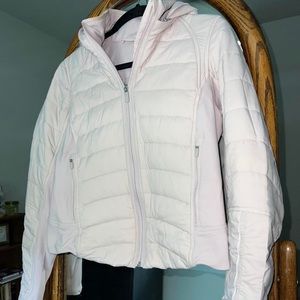 Lululemon puffer running jacket